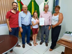 Leia mais sobre o artigo Granja Avícola Girassol de Porto Vera Cruz recebe certificação SIM