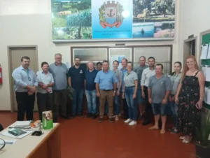 Leia mais sobre o artigo Porto Lucena recepciona novo engenheiro agrônomo da EMATER