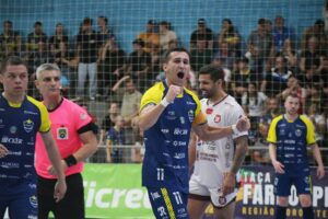 Leia mais sobre o artigo Cerro Largo vence e garante vaga na semi como líder do seu grupo
