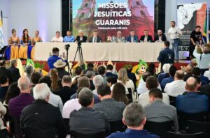 Leia mais sobre o artigo Fenamilho Internacional sedia audiências sobre os 400 anos das Missões