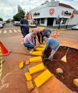 Leia mais sobre o artigo Três de Maio inicia padronização das rotatórias para melhorar segurança e visual urbano