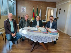 Leia mais sobre o artigo Travessa Brasília, no Centro de Santa Rosa, receberá pavimentação asfáltica