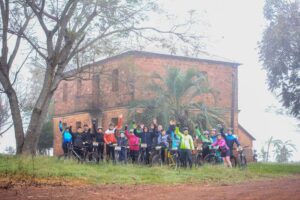 Leia mais sobre o artigo Mato Queimado reúne mais de 80 ciclistas na 2ª edição do Cicloturismo