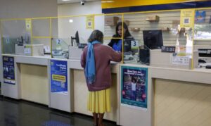 Leia mais sobre o artigo Correios atendem 1,3 milhão de aposentados sobre débitos indevidos