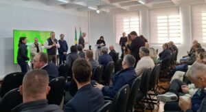 Leia mais sobre o artigo Horizontina assina convênio com o Estado para recuperação de estradas rurais
