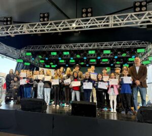 Leia mais sobre o artigo Alunos Destaque da Rede Municipal de Ensino são premiados durante o Hortigranjeiros