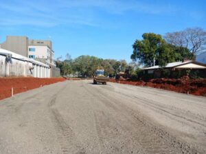 Leia mais sobre o artigo Avança a obra da abertura de nova rua estratégica no Plano de Mobilidade Urbana