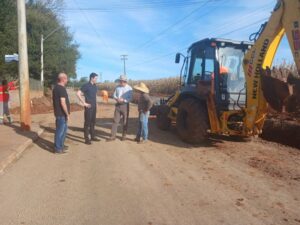 Leia mais sobre o artigo Avança a obra entre Santa Rosa e Tuparendi