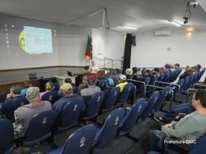 Leia mais sobre o artigo Doutor Maurício Cardoso promove ação de saúde ocupacional para servidores 