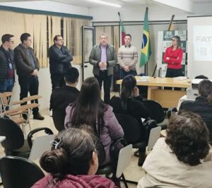 Leia mais sobre o artigo Empreendedores de Giruá recebem treinamento para ampliar vendas no setor público
