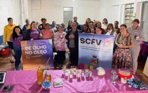 Leia mais sobre o artigo Giruá promove capacitação para mulheres sobre reaproveitamento de óleo de cozinha em parceria com a Corsan