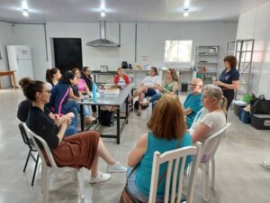 Leia mais sobre o artigo Horizontina promove curso de tortas e doces com foco em inclusão e capacitação feminina