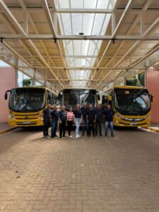 Leia mais sobre o artigo Horizontina reforça transporte escolar com três novos ônibus adquiridos com recursos próprios