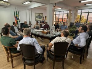 Leia mais sobre o artigo Prefeitura e DAP alinham ações para andamento do projeto do Aeroporto Regional Sepé Tiarajú