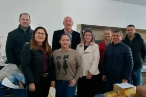 Prefeitura automatiza gestão da alimentação escolar com uso de robô